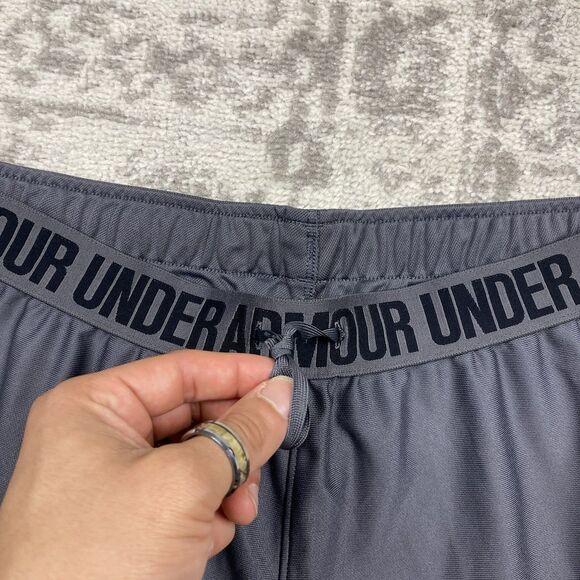 Under Armour Loose Heatgear Drawstring Grey Athletic Shorts Women's Size Medium - Picture 3 of 5